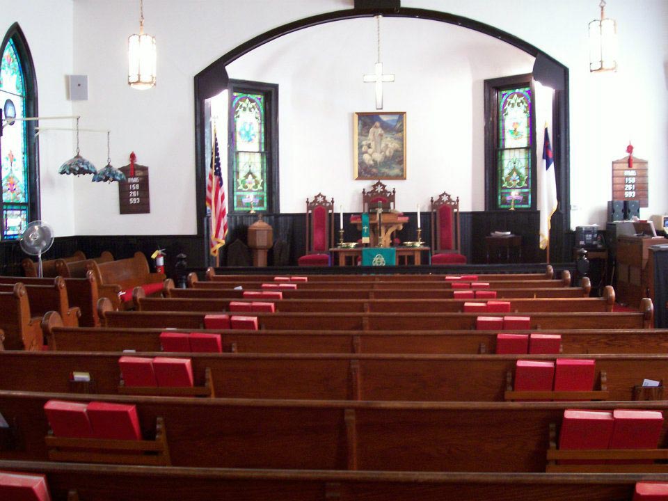Pews can be configured for a central aisle.
